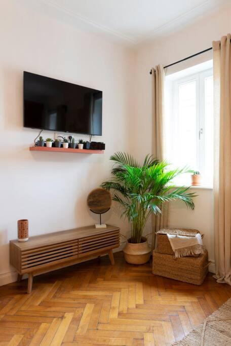 Bohemian Bakoua & Chesterfield Cottage, Hyper-Centre Metz Ngoại thất bức ảnh