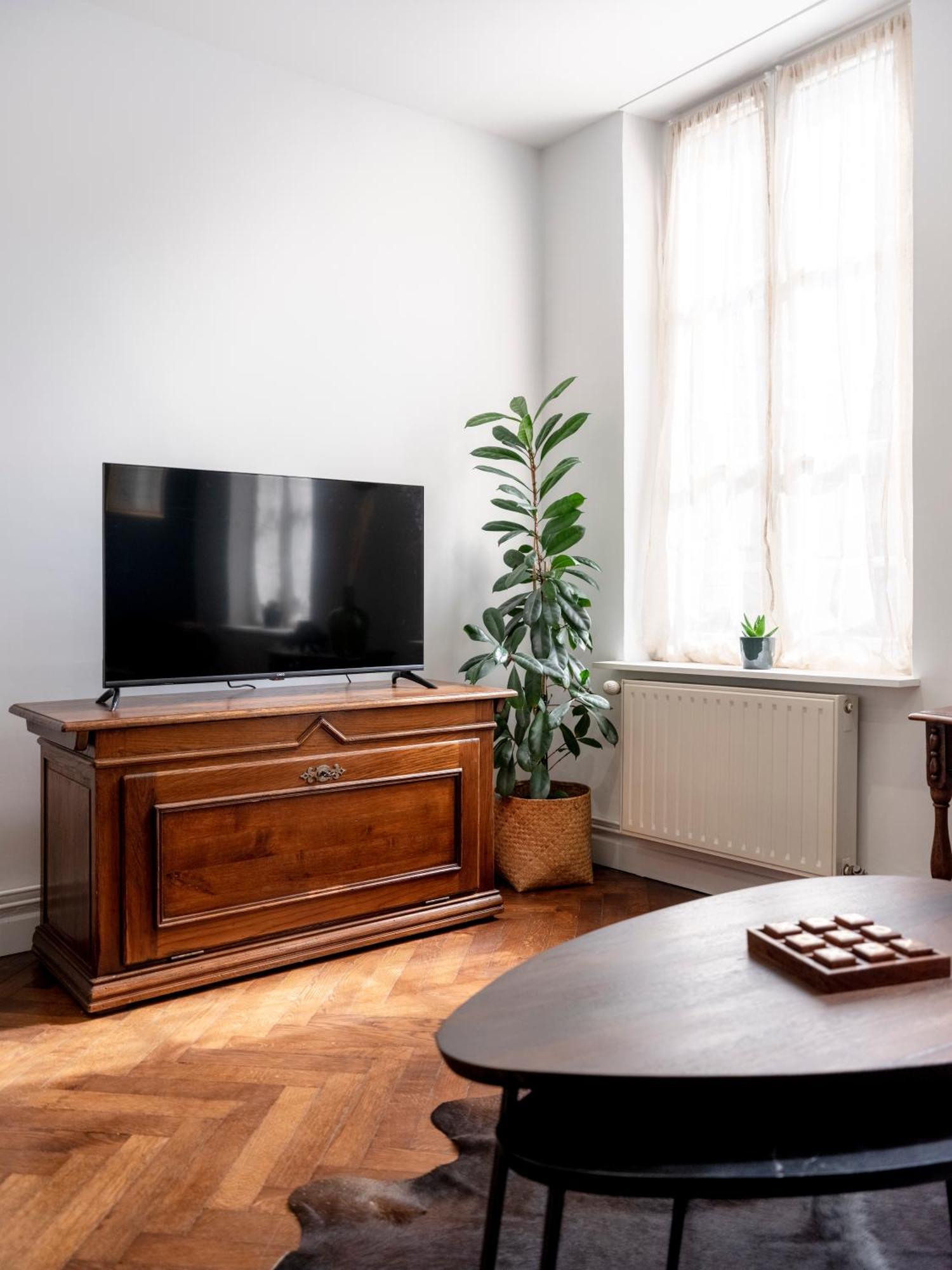 Bohemian Bakoua & Chesterfield Cottage, Hyper-Centre Metz Ngoại thất bức ảnh
